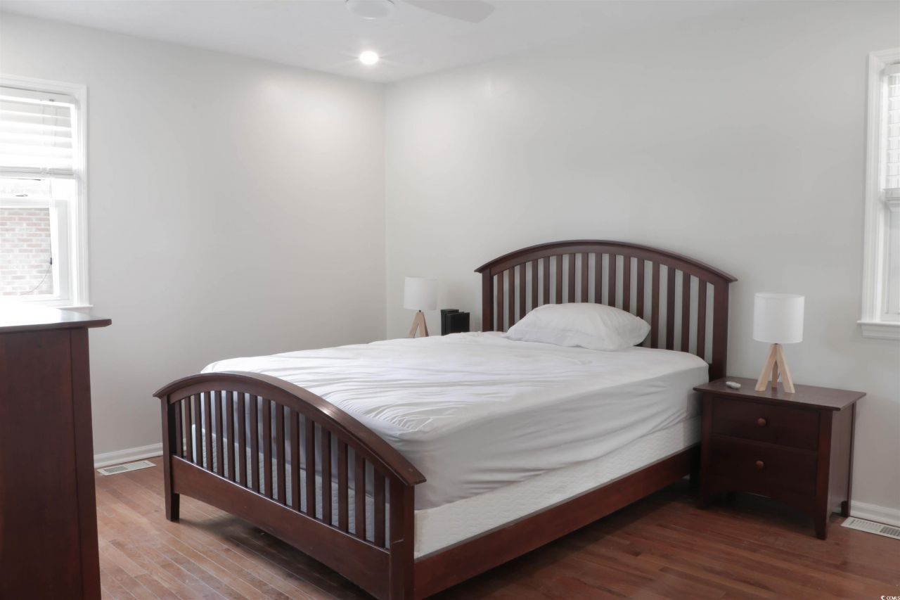 1014 Bay Dr. Photo 20