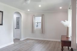 1014 Bay Dr. photo 4