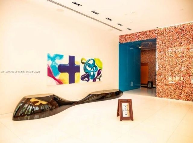 31 SE 6th St, Unit 2408, Miami, FL 33131 Photo