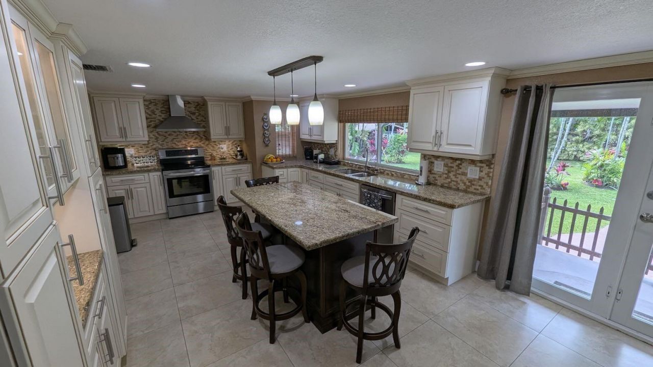 12200 SW 51st St, Miami, FL 33175 Photo