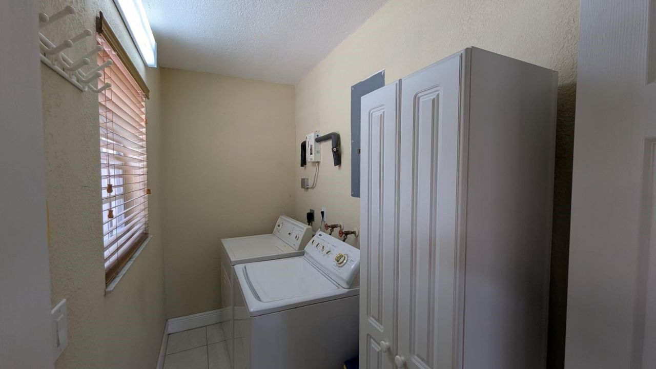 12200 SW 51st St, Miami, FL 33175 Photo