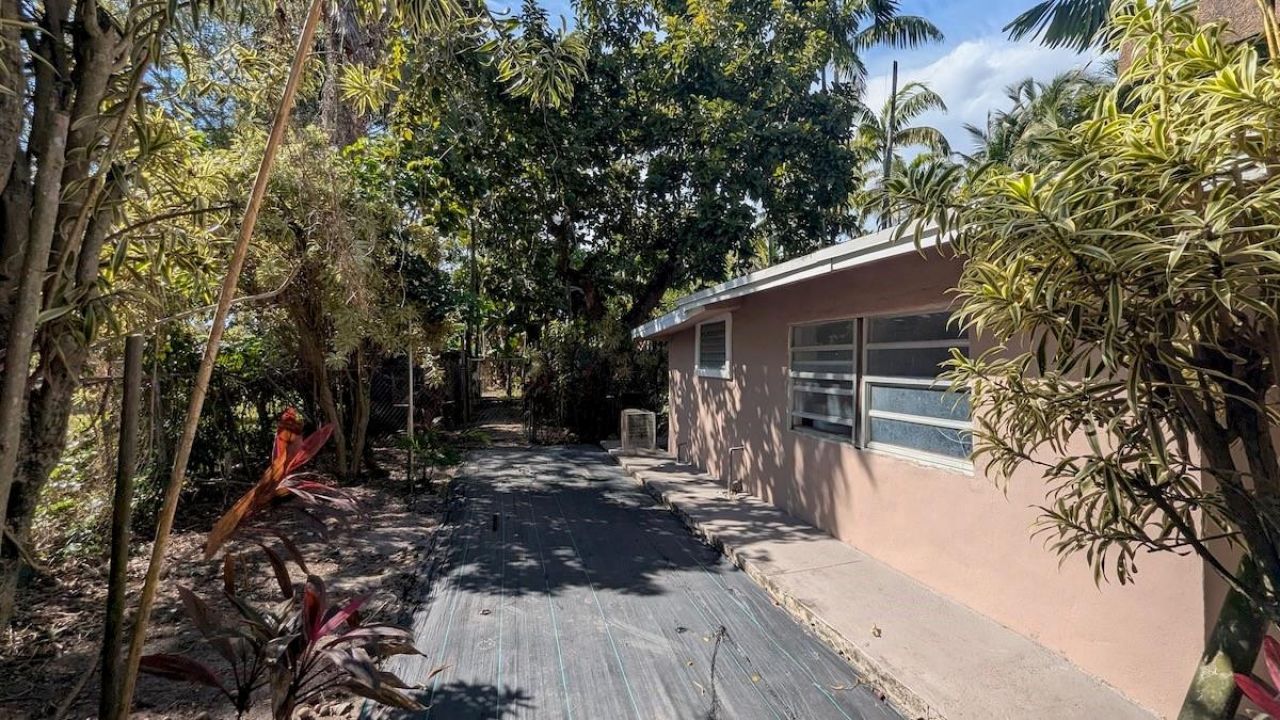 12200 SW 51st St, Miami, FL 33175 Photo