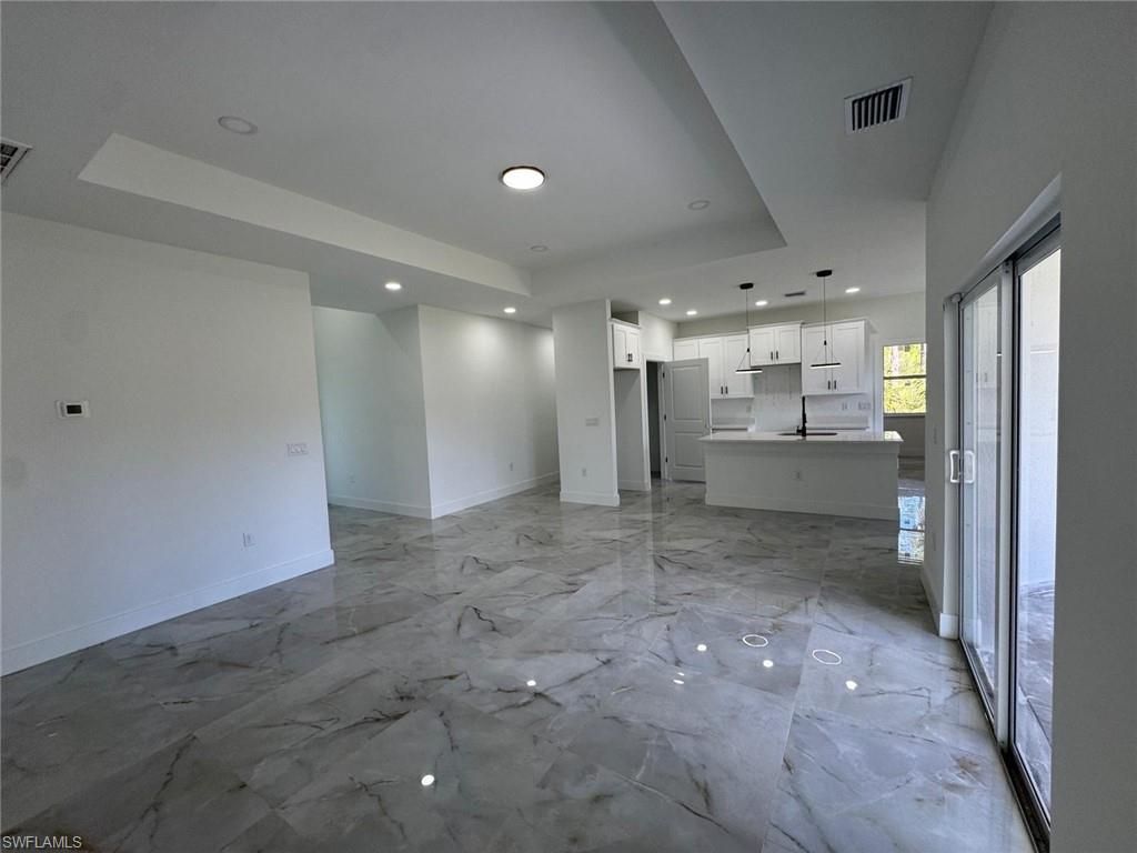 2152 Winnetka Dr, Lehigh Acres, FL 33972 Photo