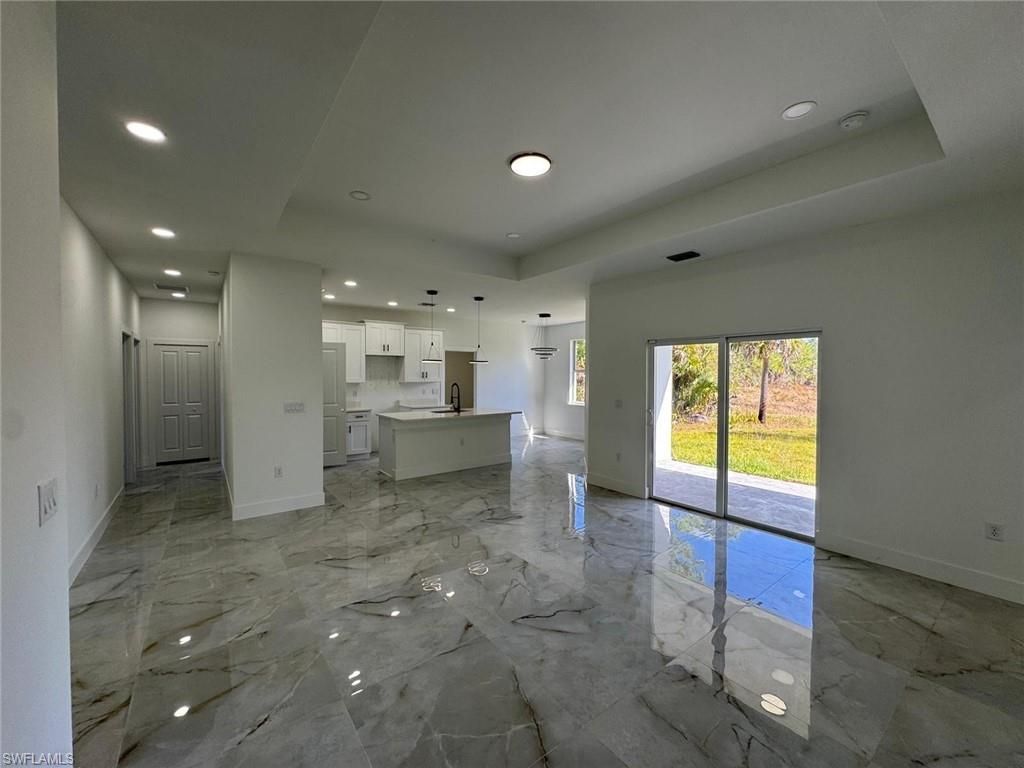 2152 Winnetka Dr, Lehigh Acres, FL 33972 Photo