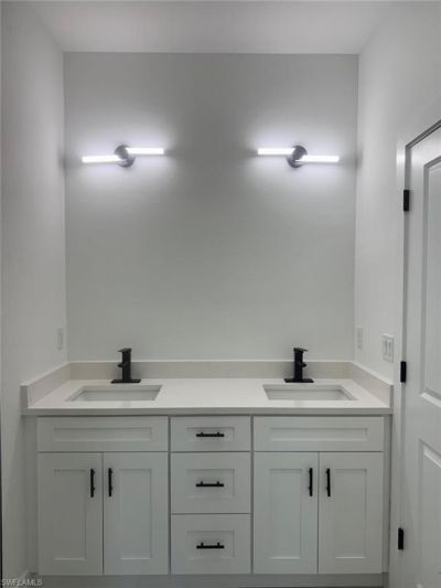 2152 Winnetka Dr, Lehigh Acres, FL 33972 Photo