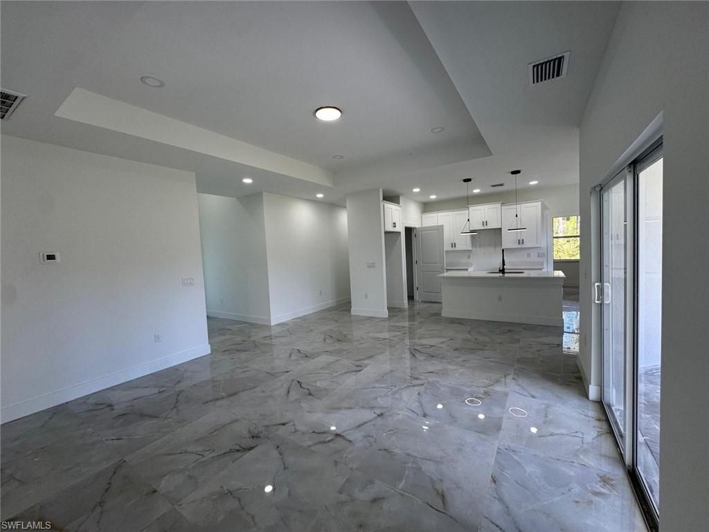 2152 Winnetka Dr, Lehigh Acres, FL 33972 Photo