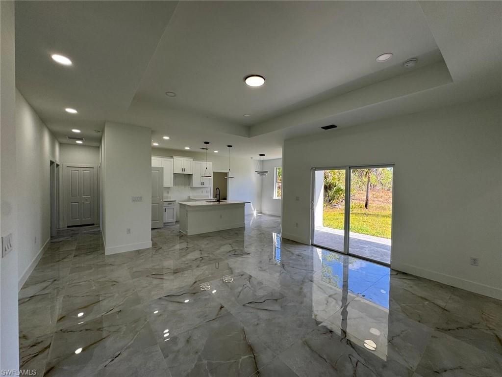 2152 Winnetka Dr, Lehigh Acres, FL 33972 Photo