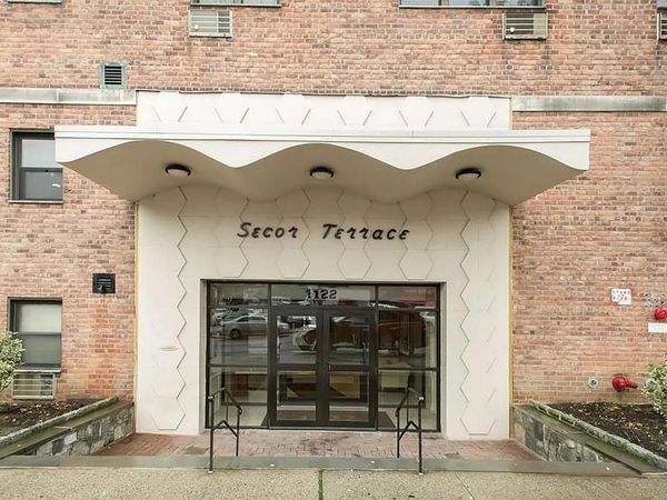 1122 Yonkers, Unit 1E, Yonkers, NY 10704