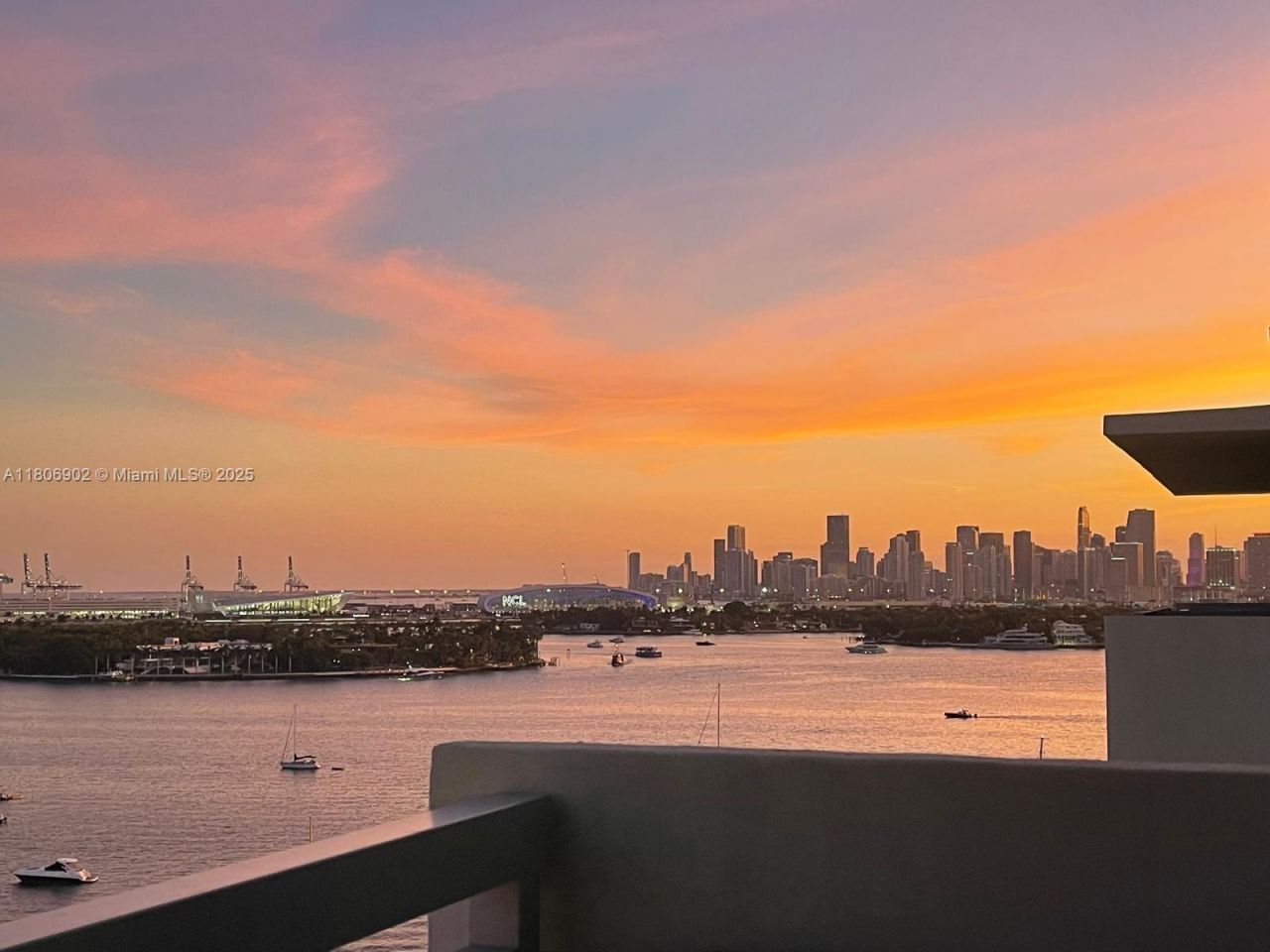 1500 Bay Rd, Unit 1532S, Miami Beach, FL 33139 Photo