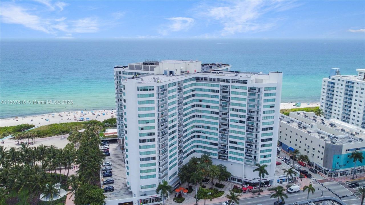 7135 Collins Ave, Unit 934, Miami Beach, FL 33141 Photo