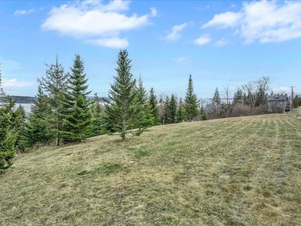 M17 L15 Battle Avenue, Castine, ME 04421