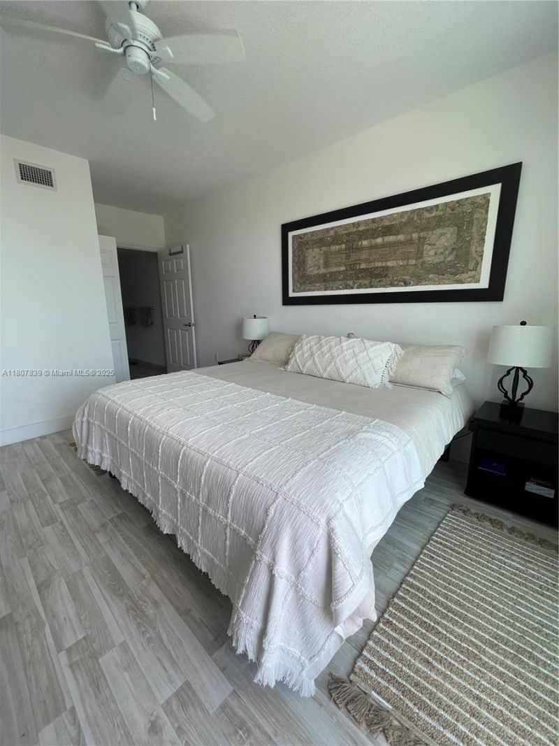 1755 E Hallandale Beach Blvd, Unit 2305E, Hallandale Beach, FL 33009 Photo