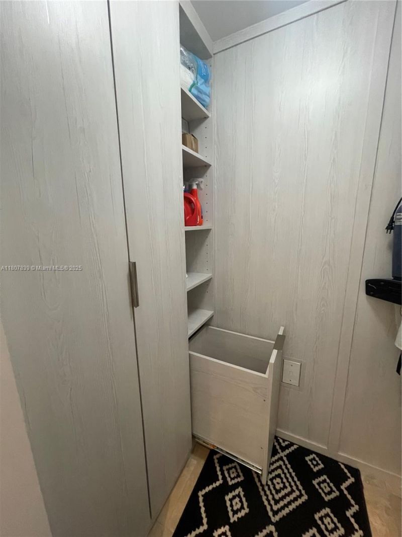 1755 E Hallandale Beach Blvd, Unit 2305E, Hallandale Beach, FL 33009 Photo