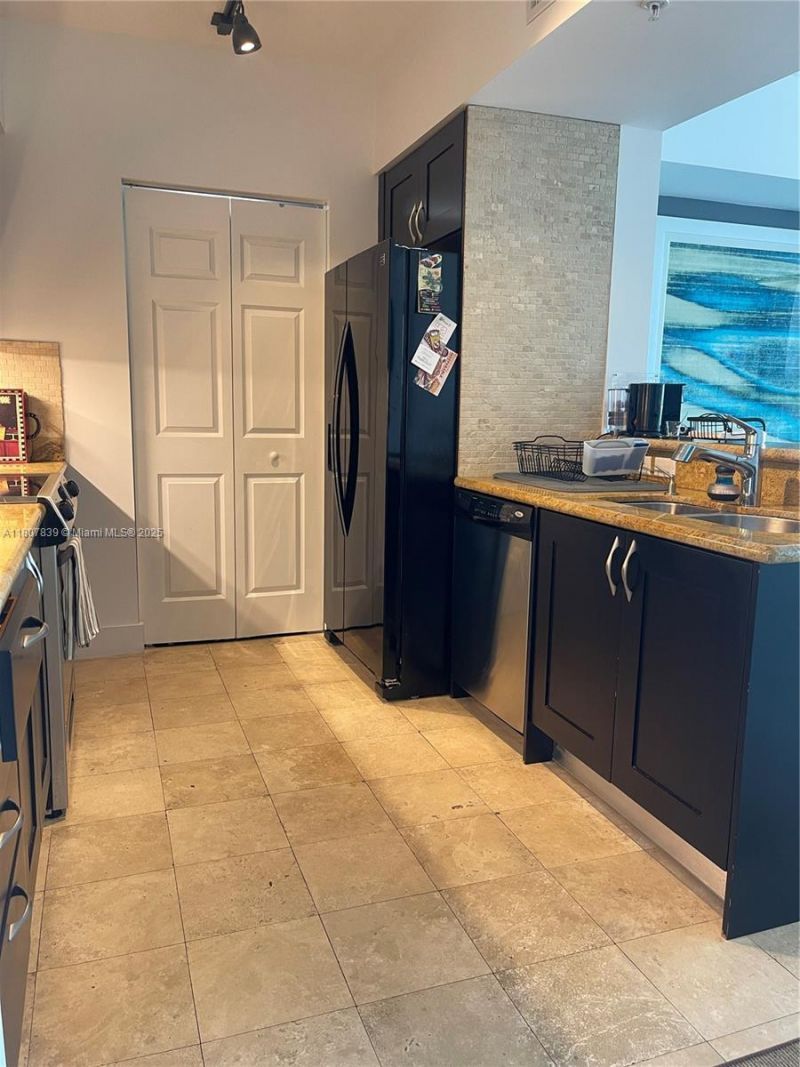 1755 E Hallandale Beach Blvd, Unit 2305E, Hallandale Beach, FL 33009 Photo