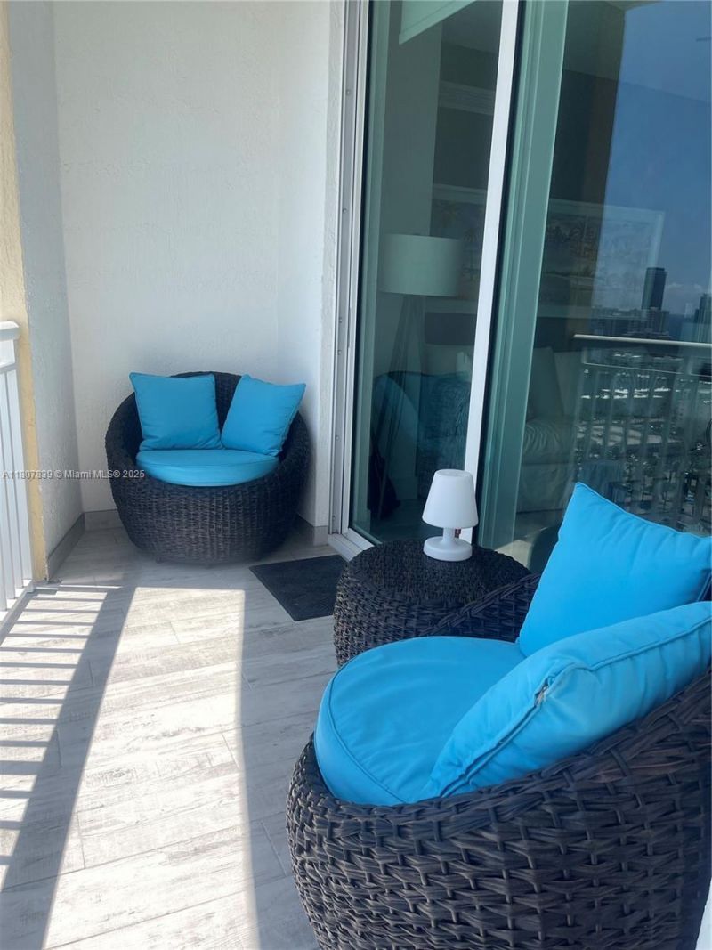 1755 E Hallandale Beach Blvd, Unit 2305E, Hallandale Beach, FL 33009 Photo