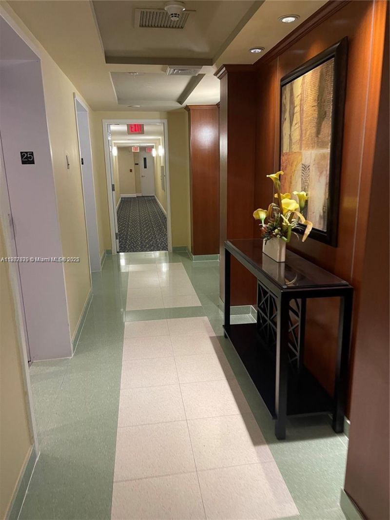 1755 E Hallandale Beach Blvd, Unit 2305E, Hallandale Beach, FL 33009 Photo