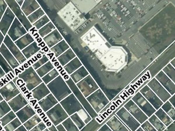 2 Clark Avenue , Edison, NJ 08817