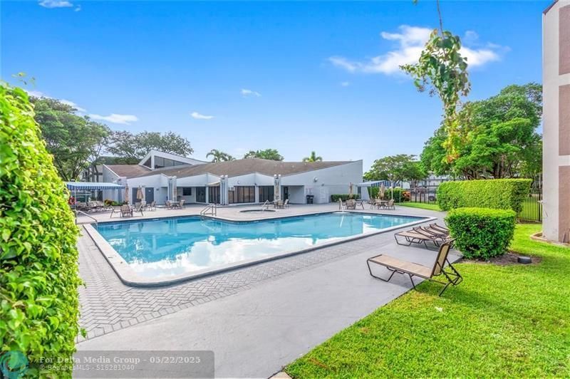 8380 Sands Point Boulevard, Unit J-309, Tamarac, FL 33321 Photo