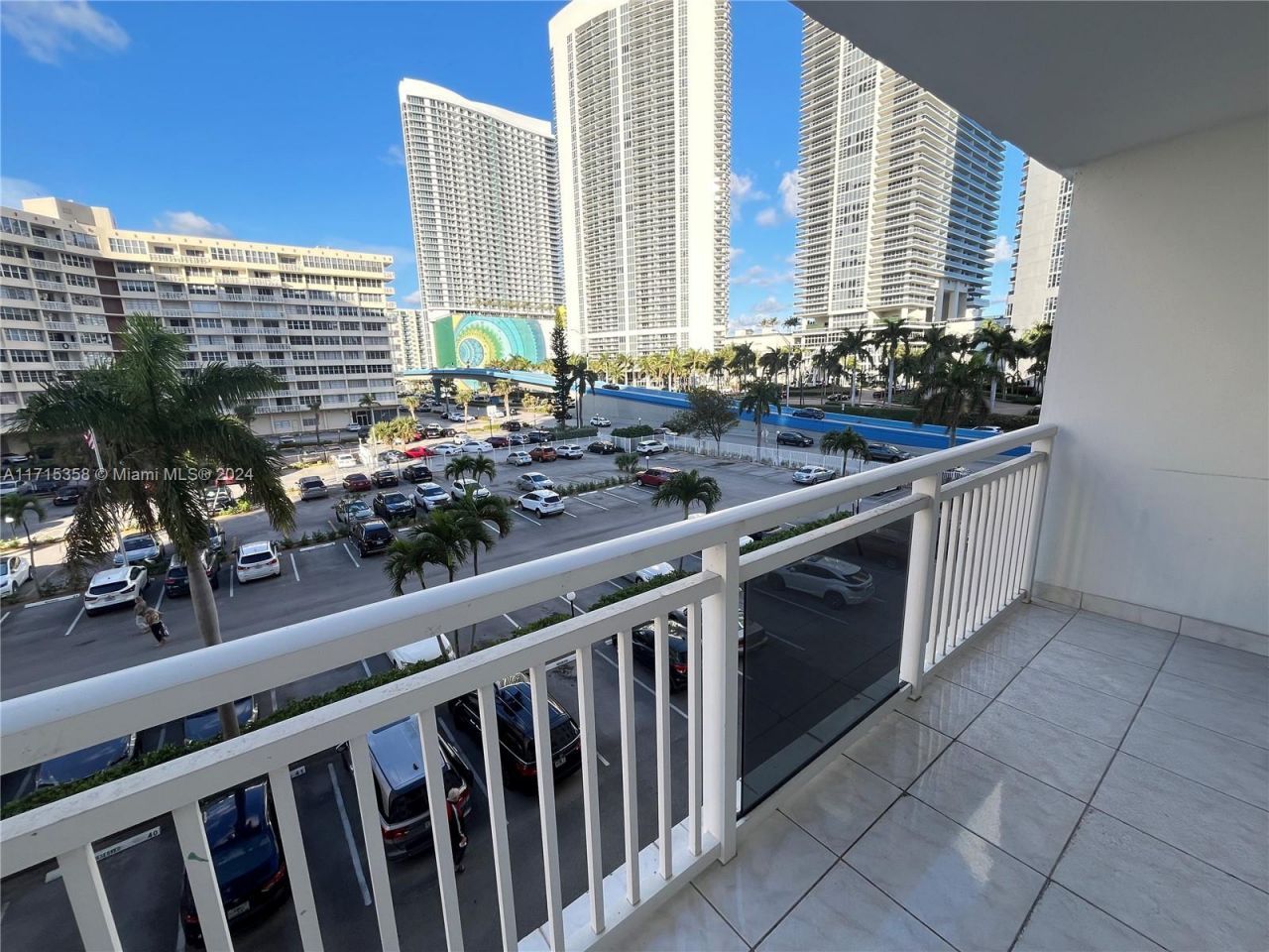 1849 S Ocean Dr, Unit 409, Hallandale Beach, FL 33009 Photo