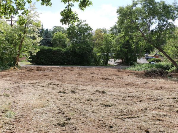 W Hills Terrace, Unit 10447433, Medford, OR 97501