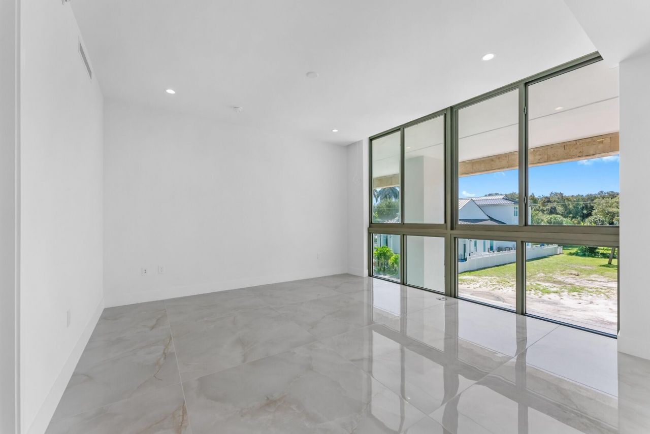 485 E Royal Palm Road, Unit 204, Boca Raton, FL 33432 Photo