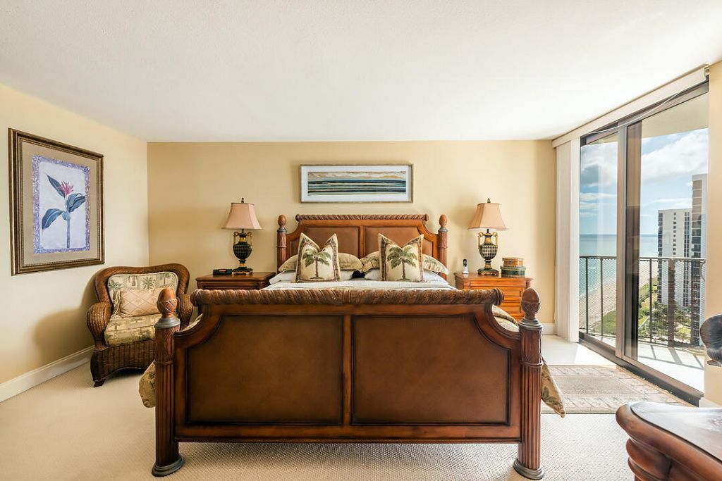 5420 N Ocean Drive, Unit 1906, Riviera Beach, FL 33404 Photo