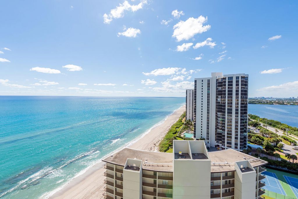 5420 N Ocean Drive, Unit 1906, Riviera Beach, FL 33404 Photo