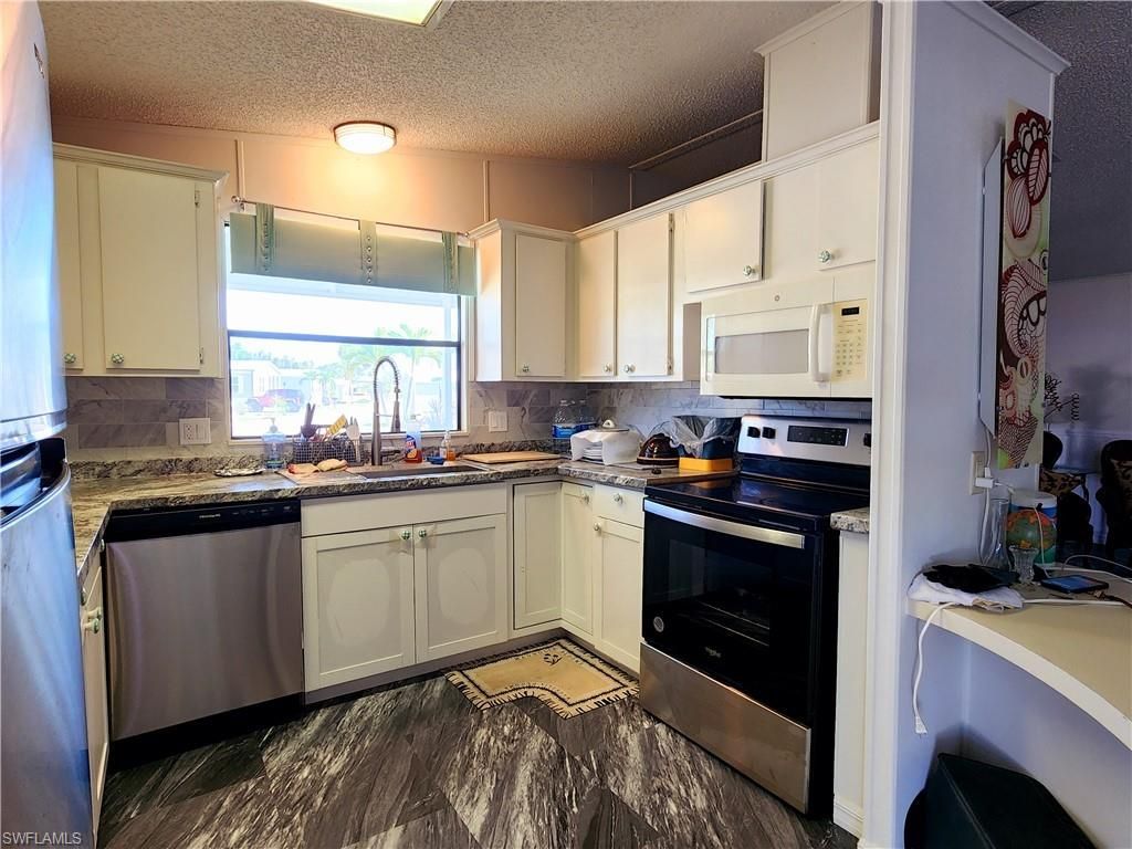 4920 Pinfish Ln, Saint James City, FL 33956 Photo