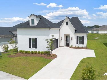 19002 Frankel Ave, Zachary, LA 70791