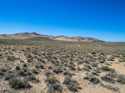 7975 Break-a-heart Road, Silver Springs, NV 89429 Photo