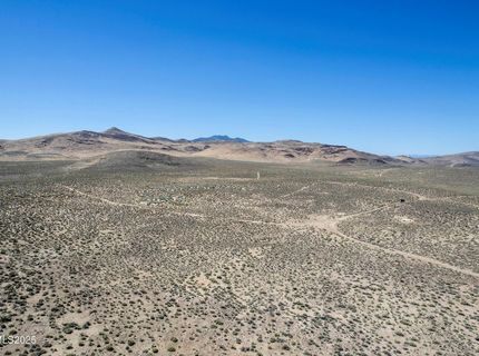 7975 Break-a-heart Road, Silver Springs, NV 89429 Photo