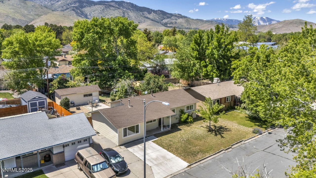 218 Albany Avenue, Carson City, NV 89703 Photo