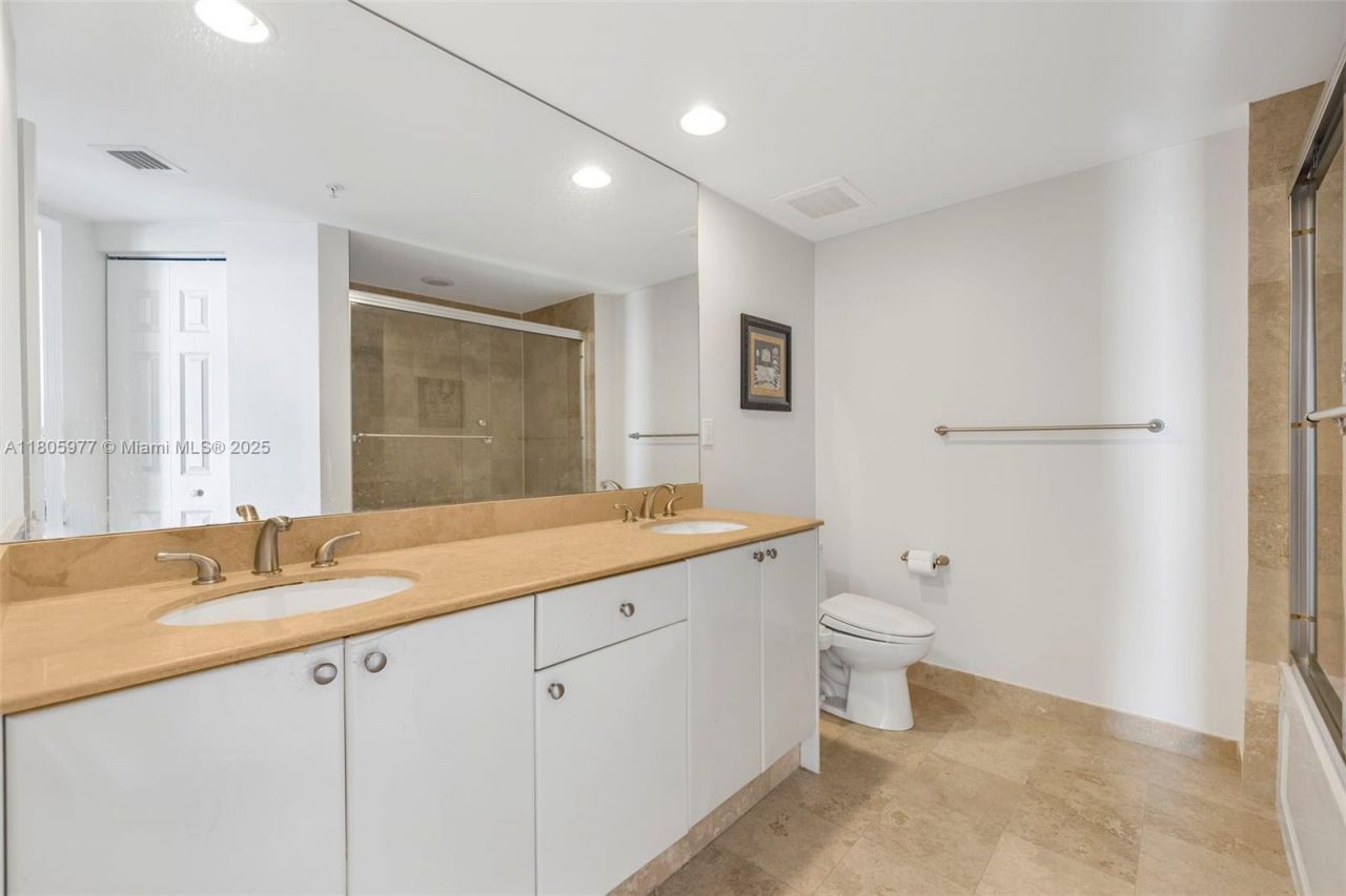 1755 E Hallandale Beach Blvd, Unit 1604E, Hallandale Beach, FL 33009 Photo