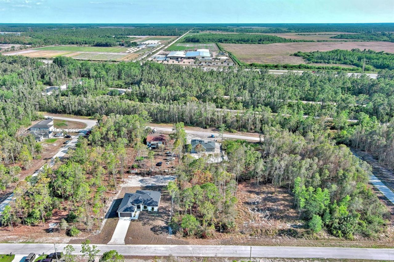 634 Ladd St, Lehigh Acres, FL 33974 Photo