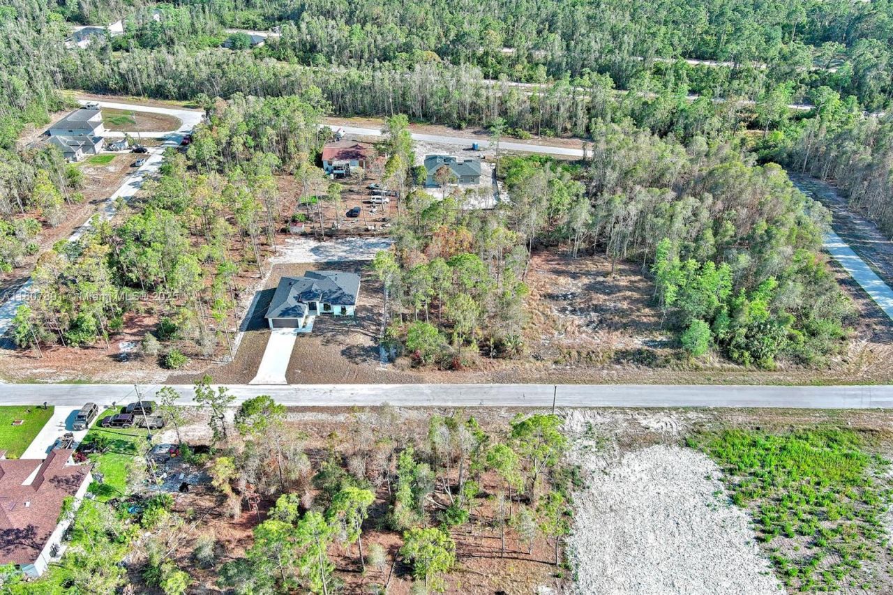 634 Ladd St, Lehigh Acres, FL 33974 Photo