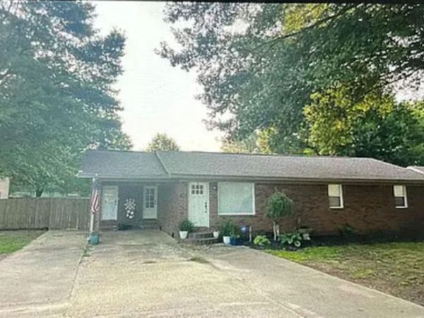 302 Doc Brown, Marvell, AR 72342