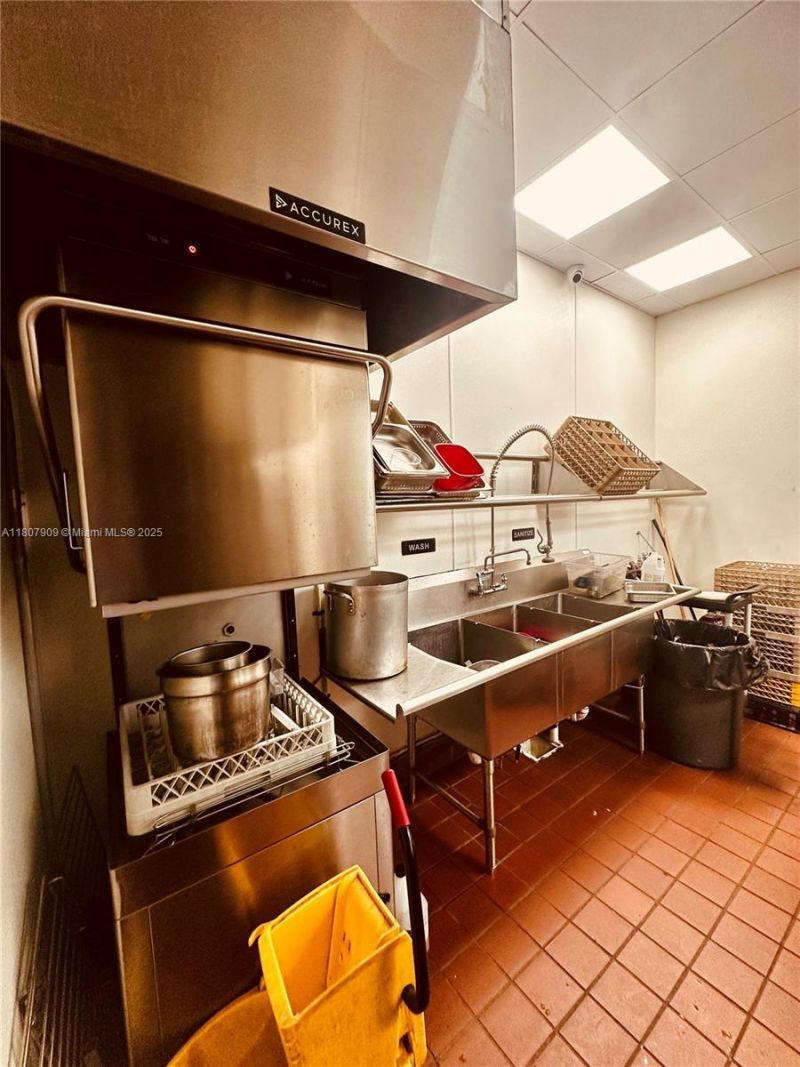 Please Call For Address, Fort Lauderdale, FL 33304 Photo