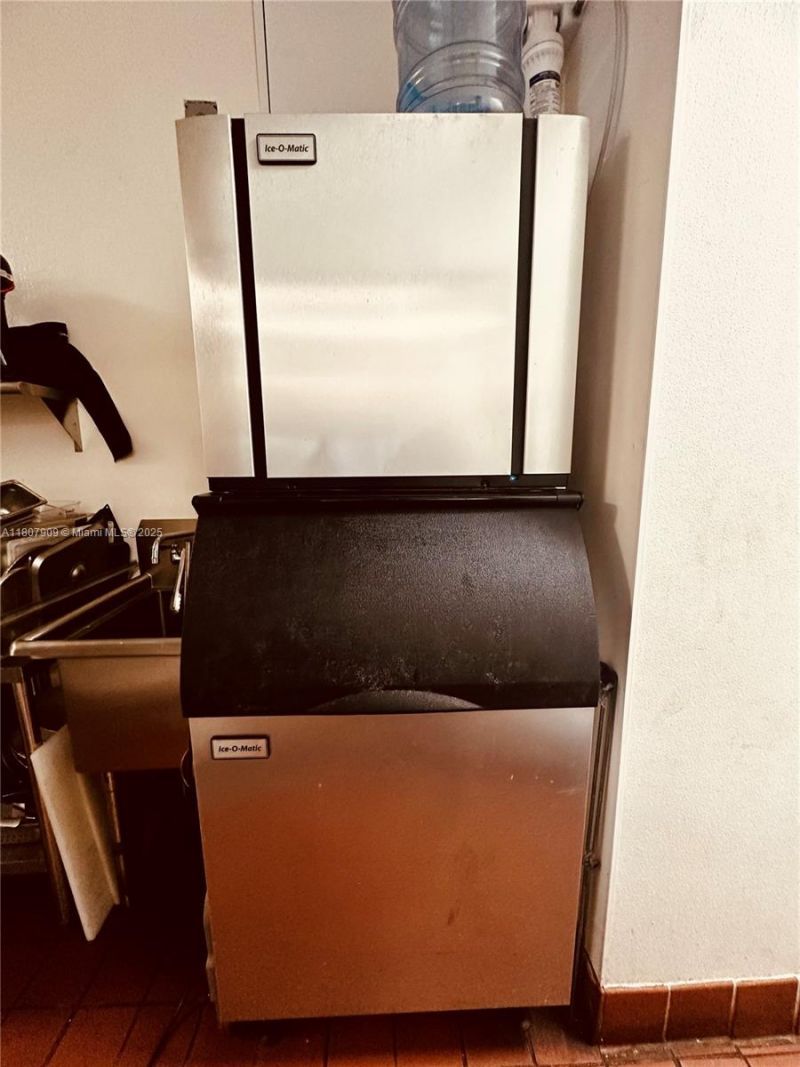 Please Call For Address, Fort Lauderdale, FL 33304 Photo