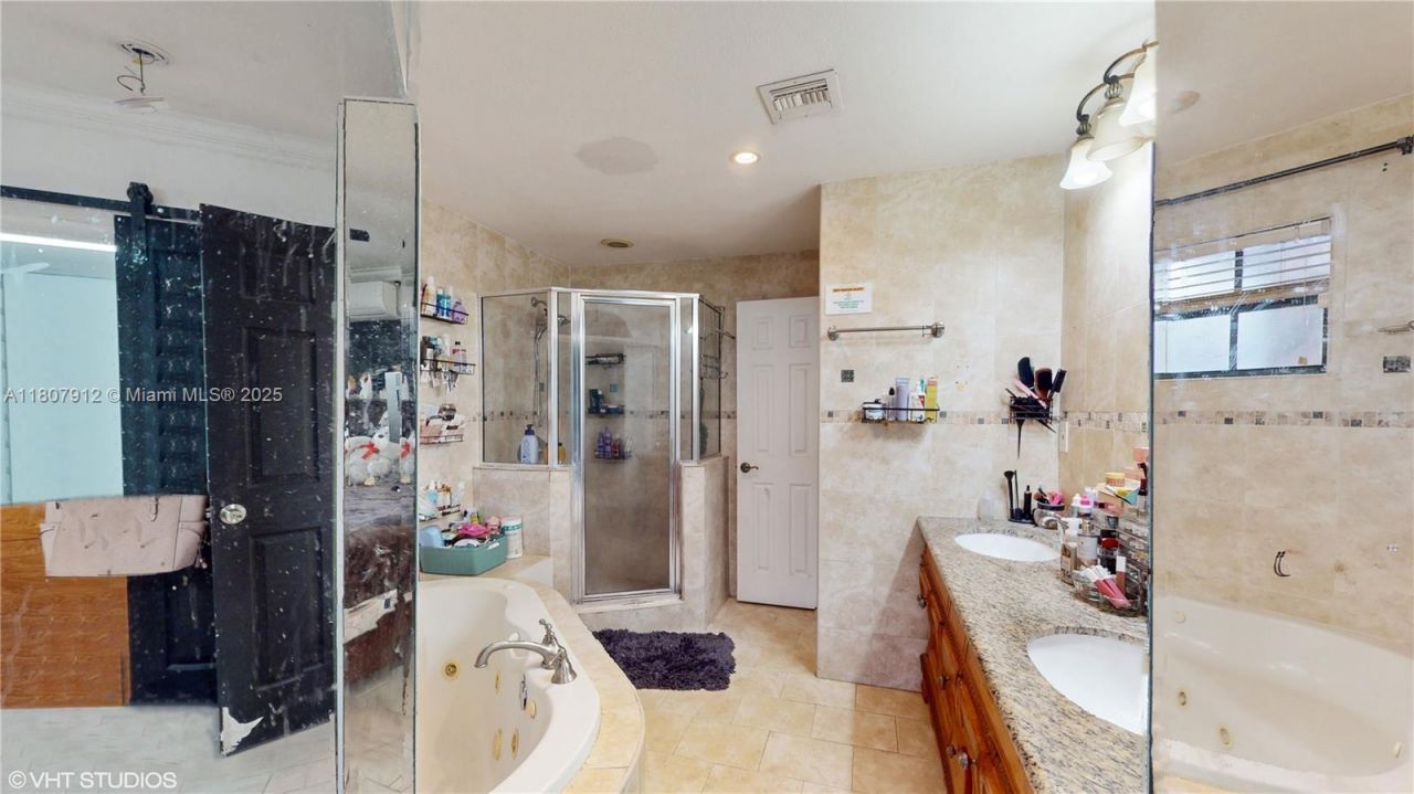 3920 NW 36th Ave, Lauderdale Lakes, FL 33309 Photo