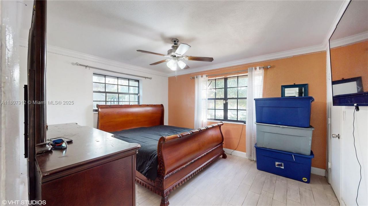 3920 NW 36th Ave, Lauderdale Lakes, FL 33309 Photo