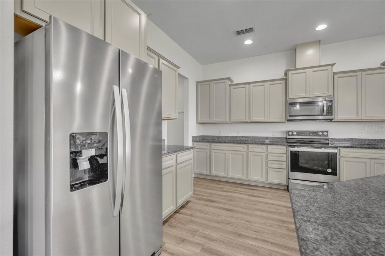 17537 Sailfin Drive, Orlando, FL 32820 Photo