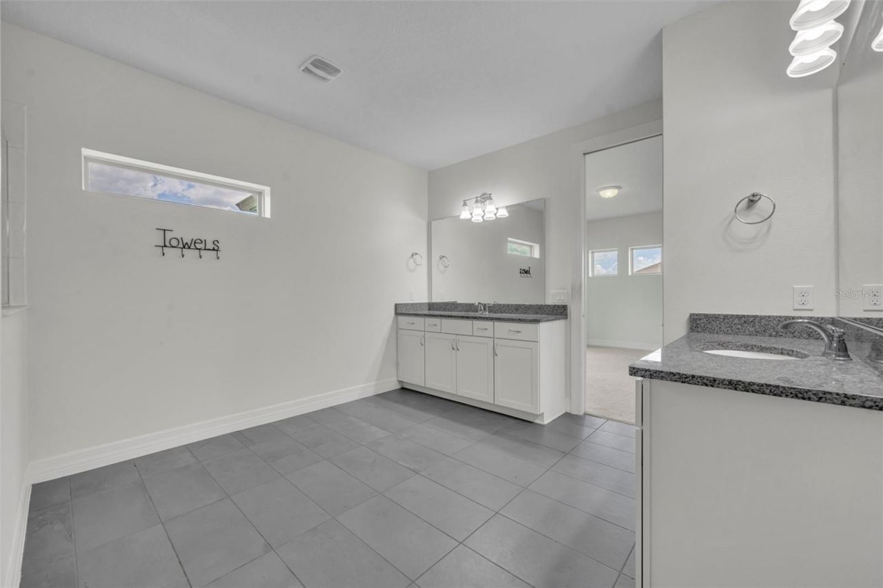 17537 Sailfin Drive, Orlando, FL 32820 Photo