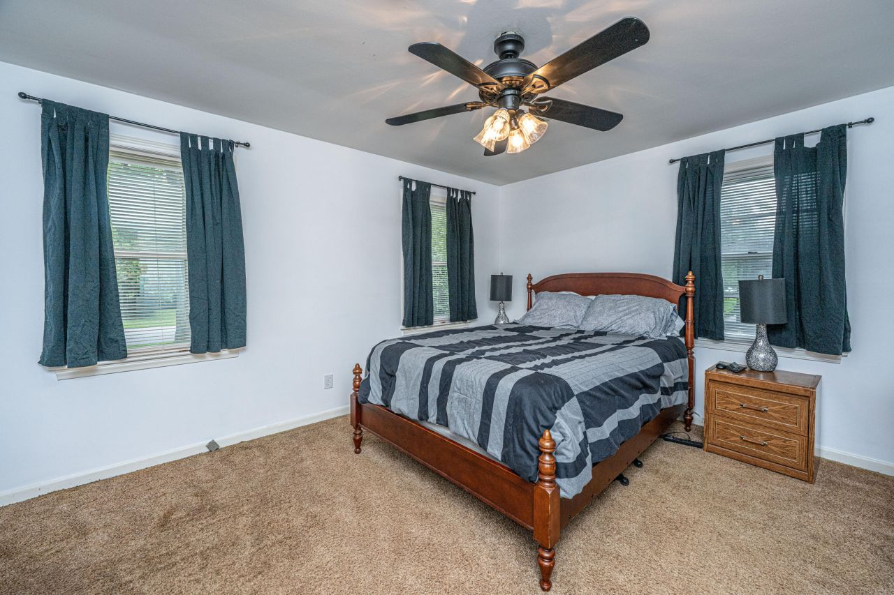 2567 Mona Avenue Photo 11