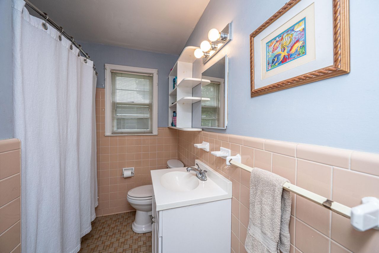 2567 Mona Avenue Photo 13