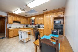 2567 Mona Avenue photo 4