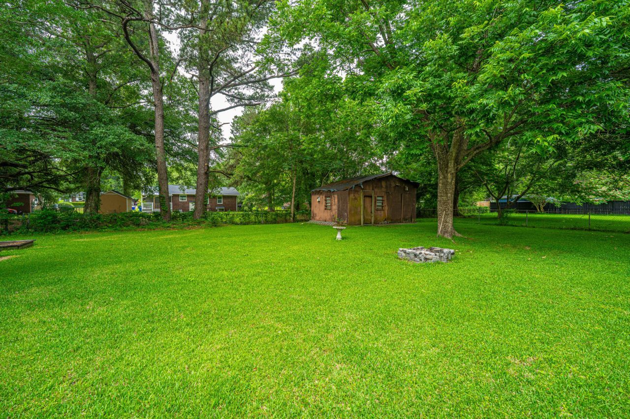 2567 Mona Avenue Photo 26