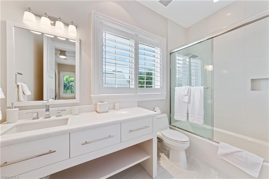 500 3rd Ave N, Naples, FL 34102 Photo