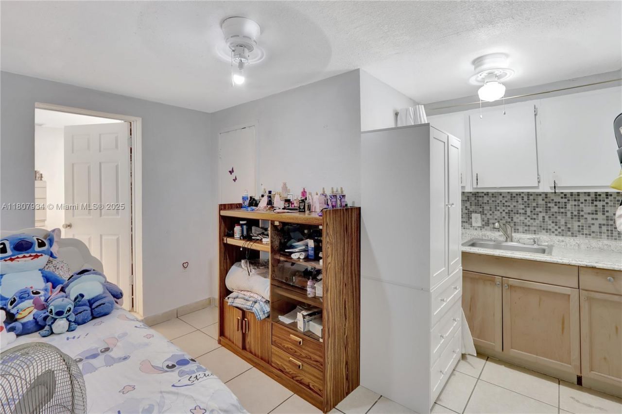 15803 NW 47th Ave, Miami Gardens, FL 33054 Photo