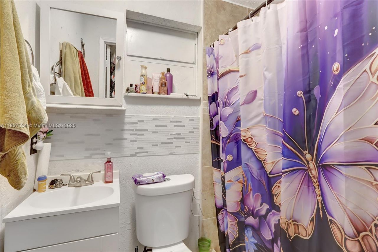 15803 NW 47th Ave, Miami Gardens, FL 33054 Photo