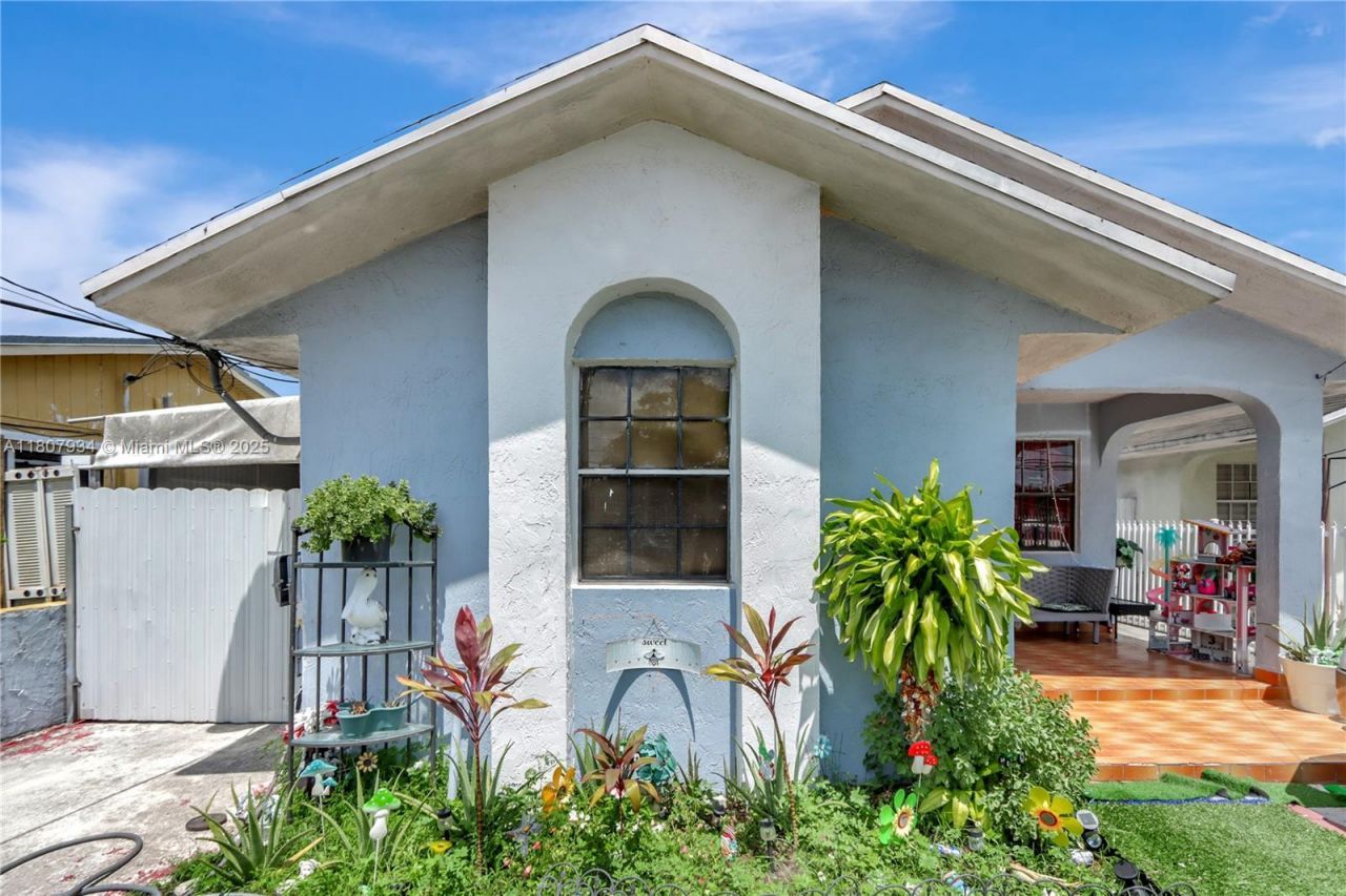 15803 NW 47th Ave, Miami Gardens, FL 33054 Photo